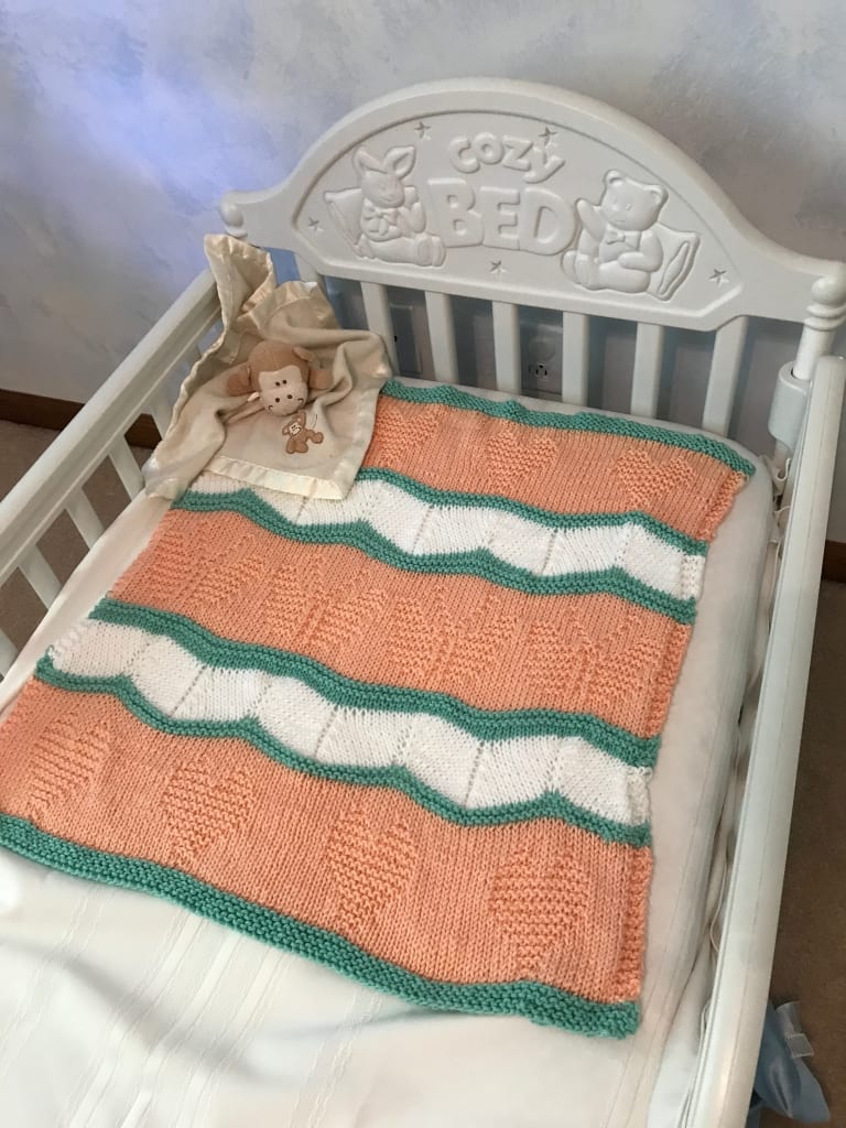 baby blanekt and crib