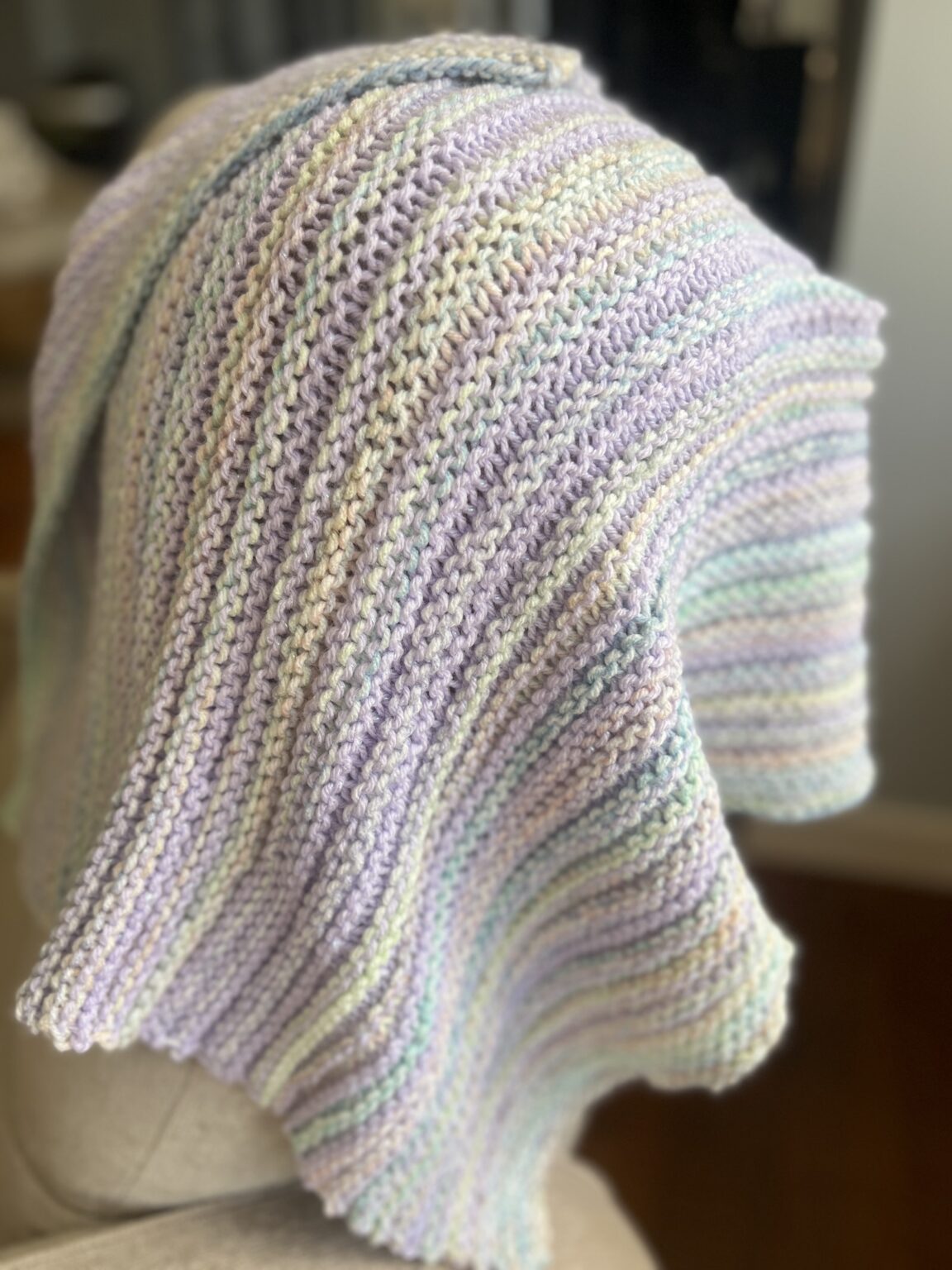 Knitting the Snuggle Up Baby Blanket | candyloucreations