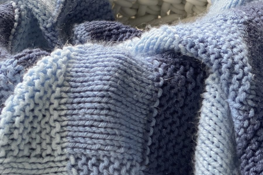 blue hand knit baby blanket